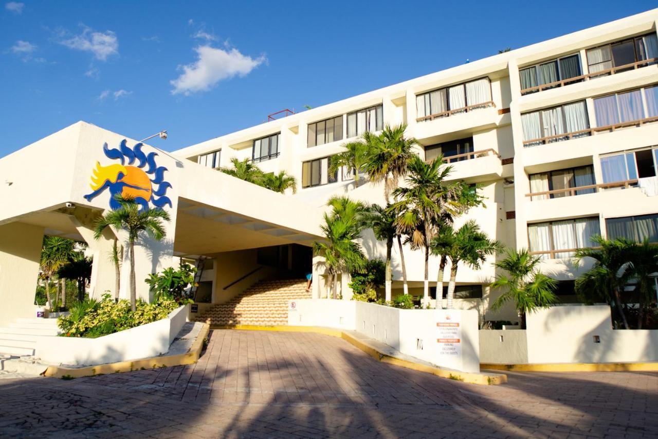 Solymar Condo Beach Resort By Casago Cancún Exterior foto
